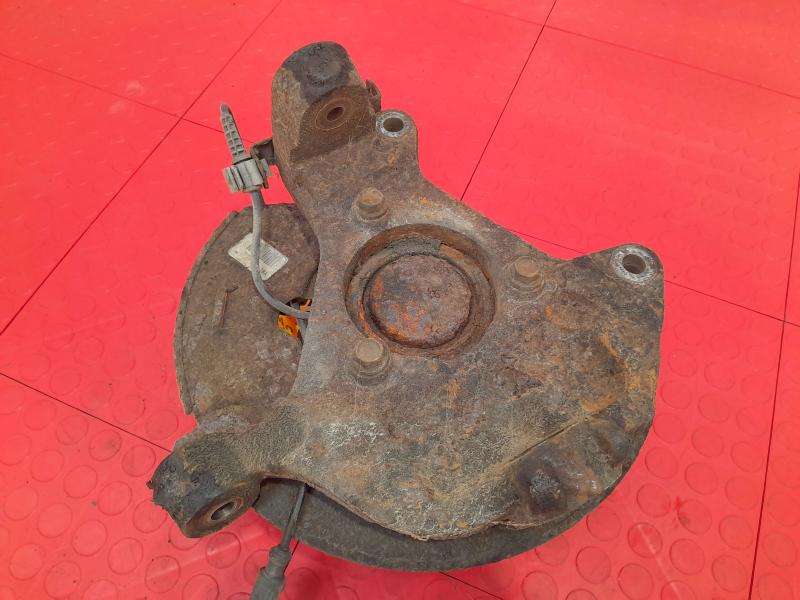 2008 Chevrolet Silverado 1500 Spindle Knuckle Front