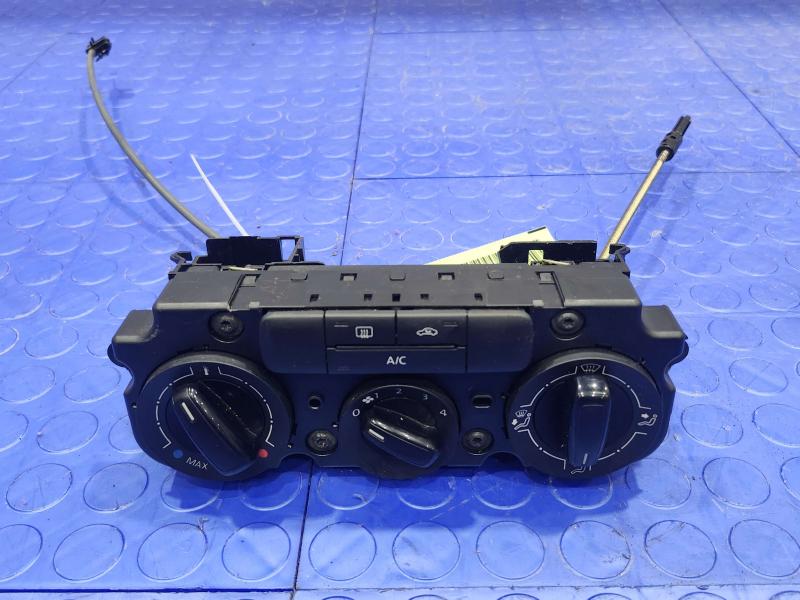 2016 Volkswagen Jetta Heater A/C Control