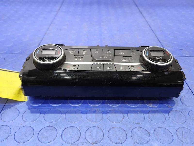 2020-2022 Ford Escape 8" Display Screen Radio Control Panel OEM LJ6T-18C612-GC
