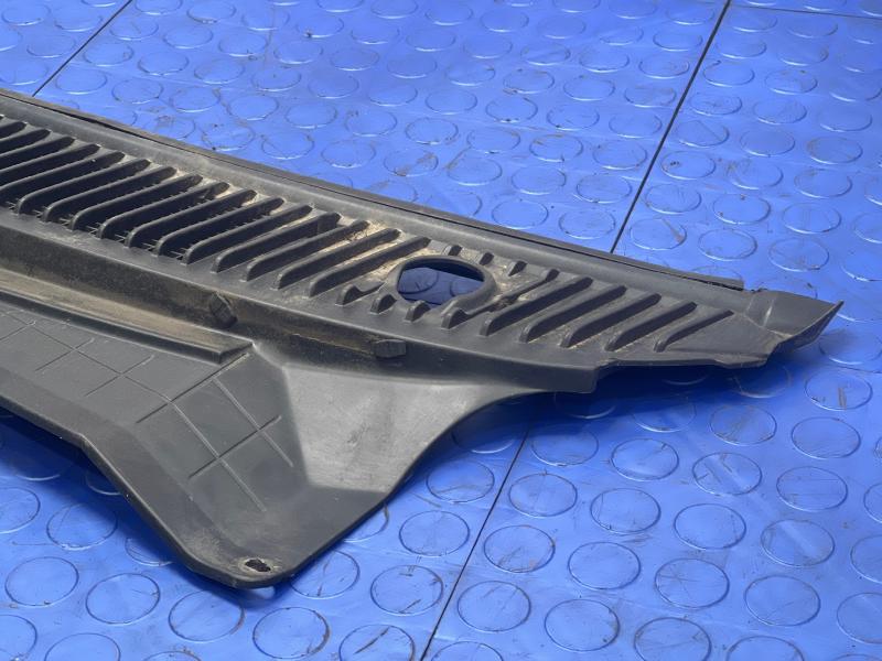 2000 - 2006 Toyota Tundra Cowl Louver Panel Cover OEM 557080C010