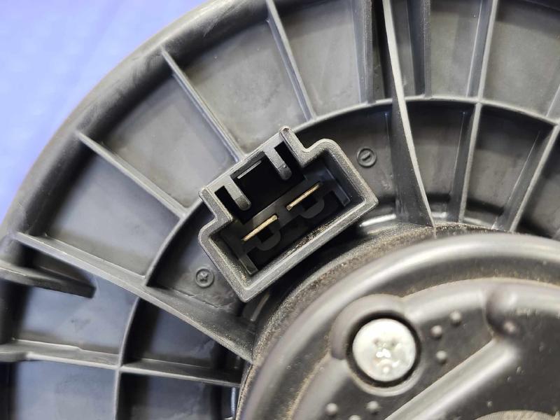 2009 Volkswagen Routan Blower Motor