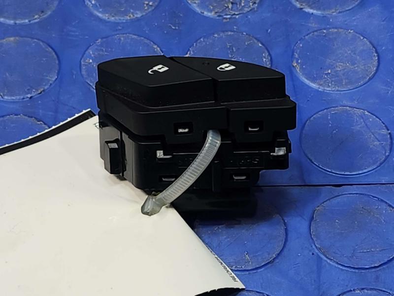 2018 Buick Regal Door Switch Front