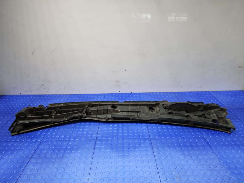 2010 Toyota Prius Cowl