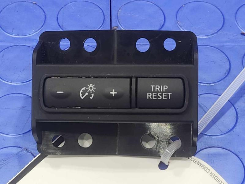 2014-2020 Nissan Rogue Trip Meter Switch Genuine OEM Part 252734BA0A