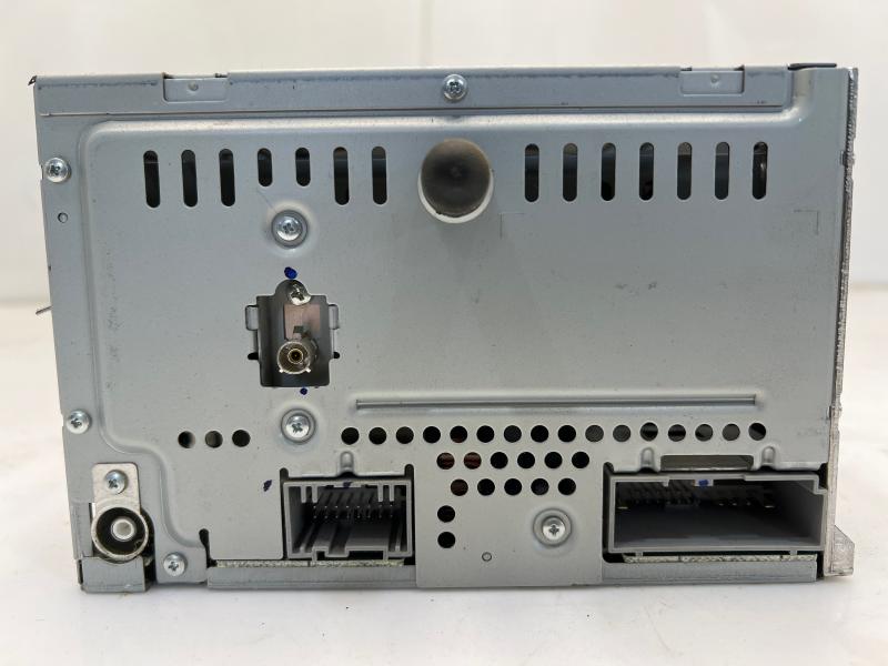 2009 Ford Escape Radio Receiver Assembly AM FM MP3 Single CD OEM 9L8T-19C157-BB