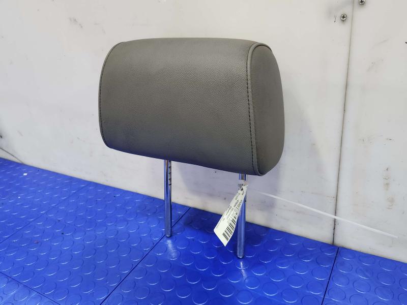 2017 Chevrolet Silverado 2500 Headrest