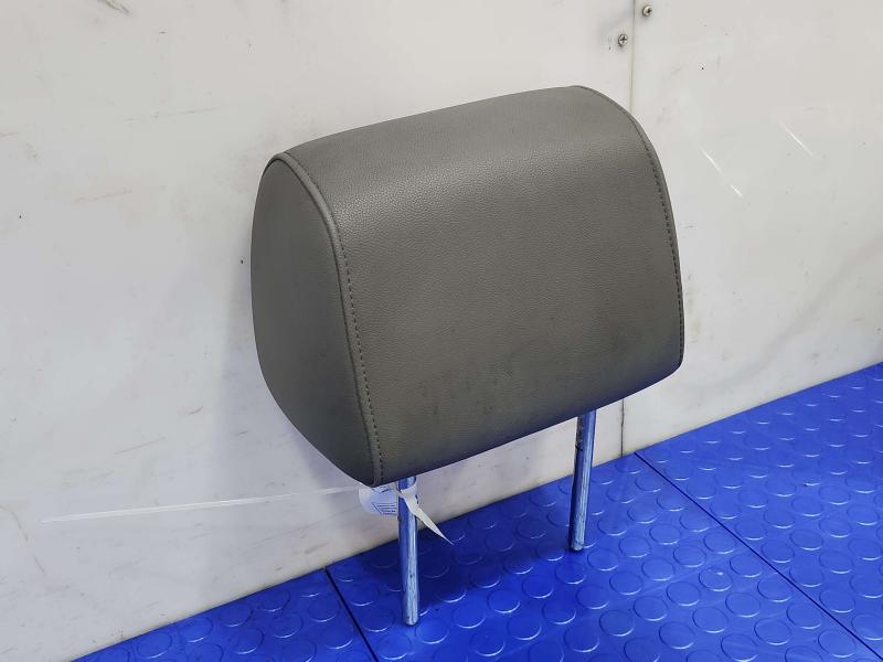 2017 Chevrolet Silverado 2500 Headrest