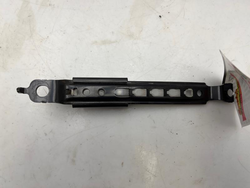 2005 - 2014 Subaru Outback Front Seat Belt Adjuster LH or RH OEM 64703AG00A