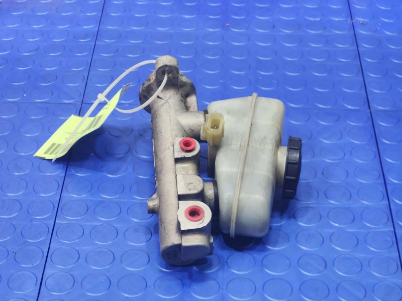 2001-2011 Lincoln Towncar Brake Master Cylinder Assembly Genuine OEM 6W1Z2140AA