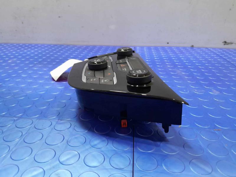 2021 Chrysler Voyager Heater A/C Control