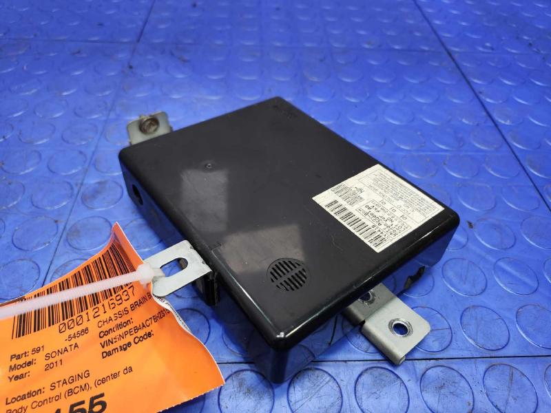 2011 Hyundai Sonata Body Control Module BCM Genuine OEM Part 954003Q001