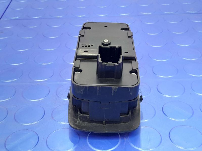 2016 Dodge Challenger Door Switch Front
