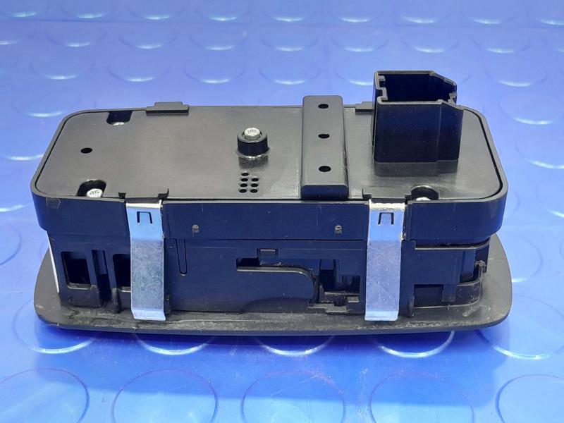 2016 Dodge Challenger Door Switch Front