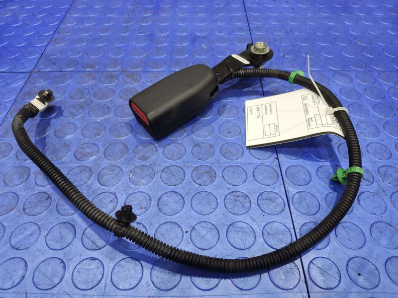 2011 Honda Pilot Front Seat Belt