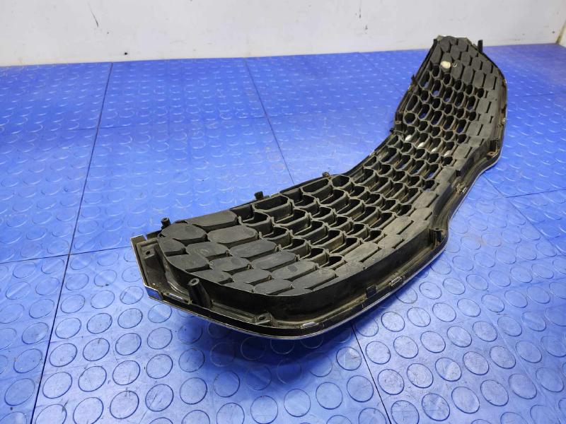 2014-2016 Kia Forte Sedan Upper Bumper Grille Genuine OEM Part 86350A7500