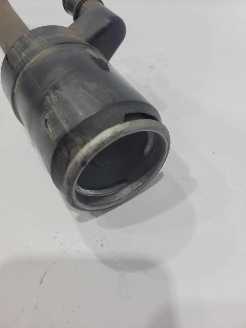 2015 Genesis Genesis Fuel Filler Neck