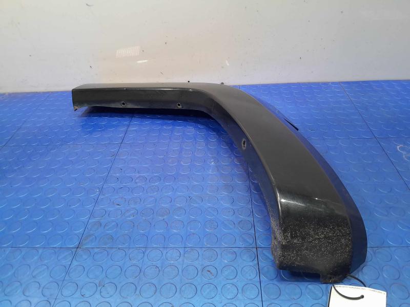 2012 Jeep Liberty Wheel Opening Moulding