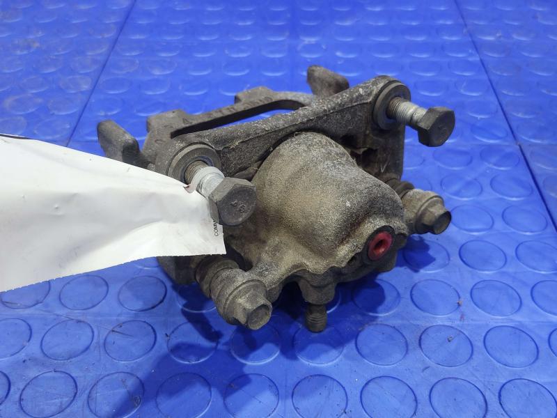 2013 Nissan Pathfinder Caliper