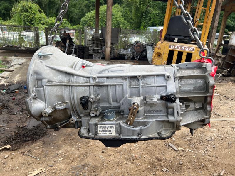 2013 Jeep Grand Cherokee Transmission Assy.