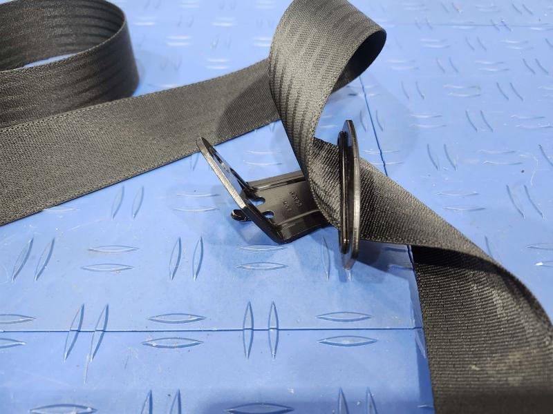 2013 Toyota Yaris Rear Seat Belt