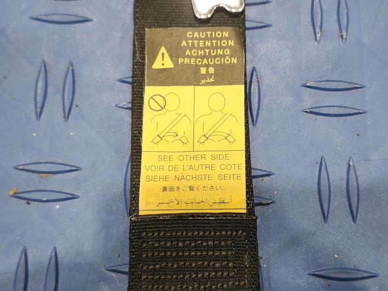 2013 Toyota Yaris Rear Seat Belt