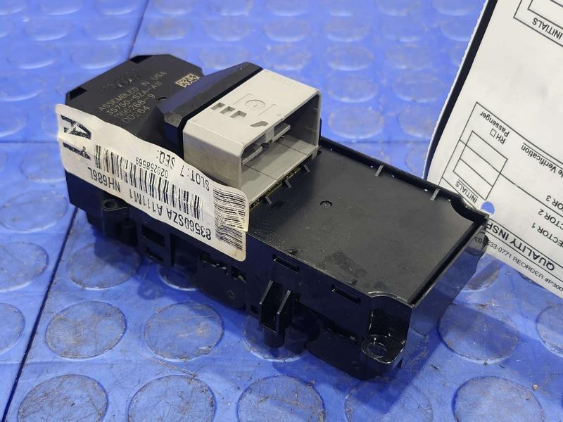 2011 Honda Pilot Door Switch Front