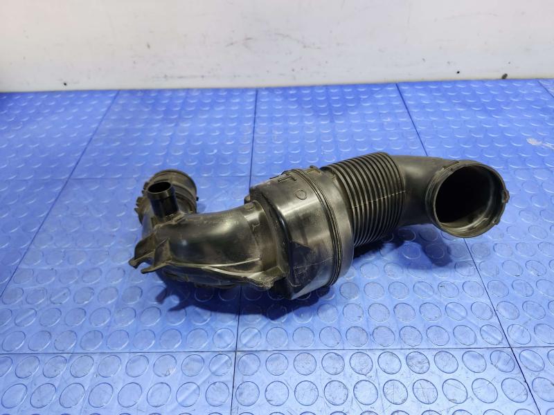 2020 Land Rover Discovery Sport Air Intake Tube/Resonator