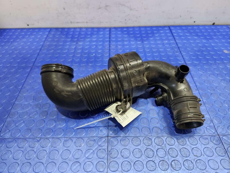 2020 Land Rover Discovery Sport Air Intake Tube/Resonator