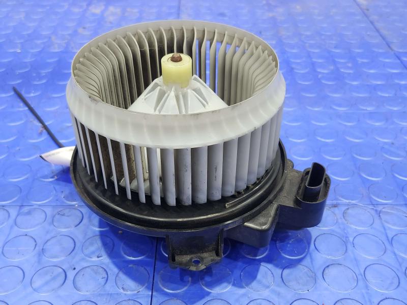 2010-2015 Toyota Prius Heater AC Blower Motor Assembly Genuine OEM 8710302210