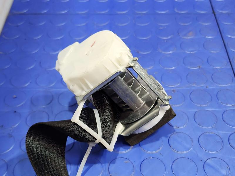 2012 Ford F-250 Super Duty Rear Seat Belt