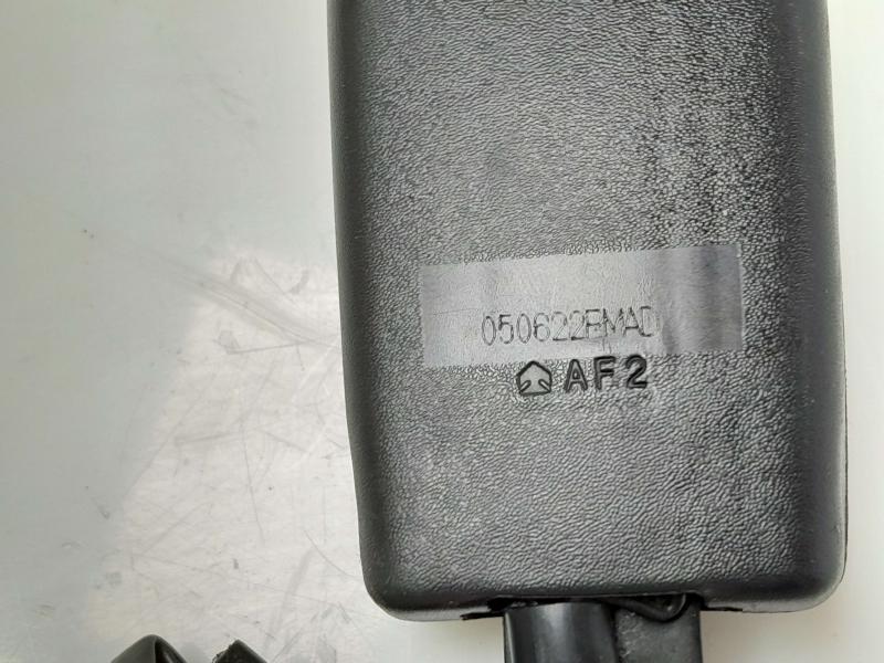 2006 Chevrolet Cobalt Front Seat Belt