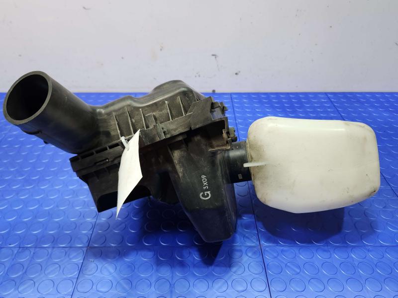 2014-2018 Subaru Forester 2.5L PZEV Engine Air Cleaner Box Assembly OEM 46052SG000 46051FG000