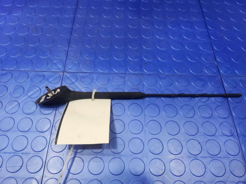 2015 Ford Transit Connect Antenna