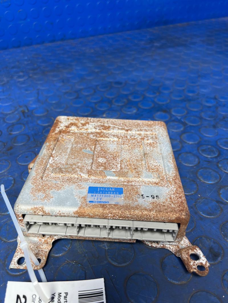 1997 Jaguar XK8 Chassis Brain Box