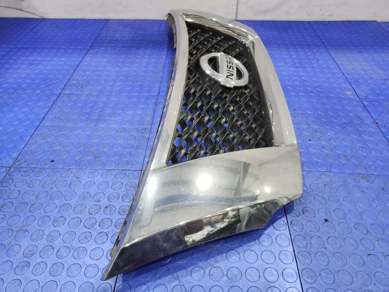 2013 Nissan Pathfinder Grille