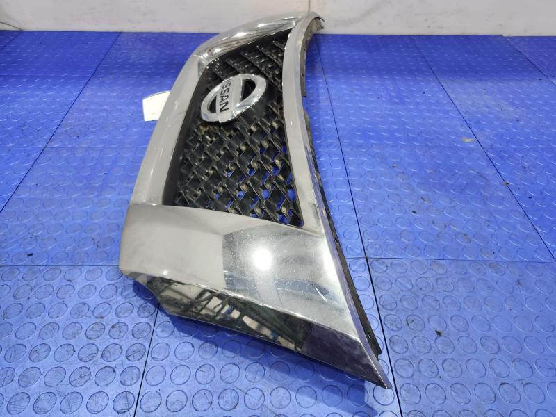 2013 Nissan Pathfinder Grille