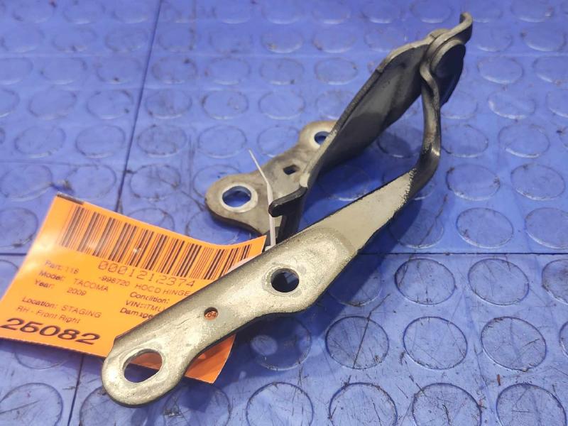 2009 Toyota Tacoma Hood Hinge