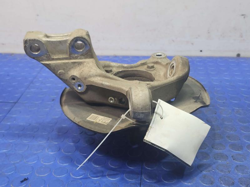 2014 Toyota Prius Spindle Knuckle Front