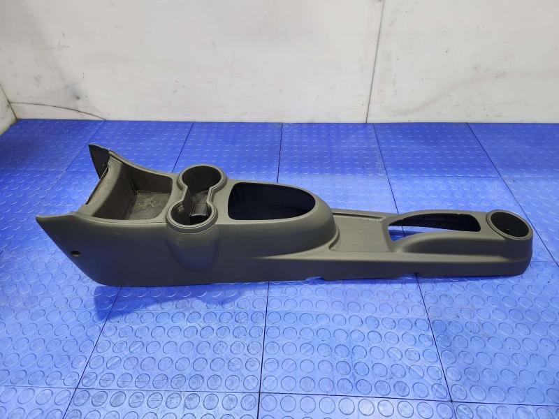 2014 Chevrolet Spark Front Console