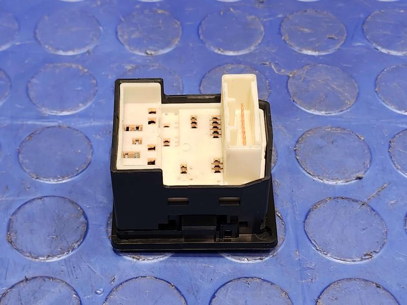 2013 Toyota Prius Misc Ebay Parts
