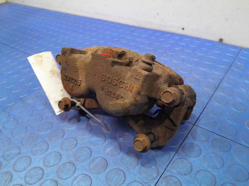 2005 Ford Explorer Caliper