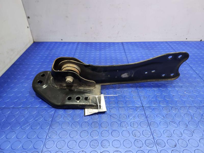 2011 Ford Edge Lower Control Arm Rr