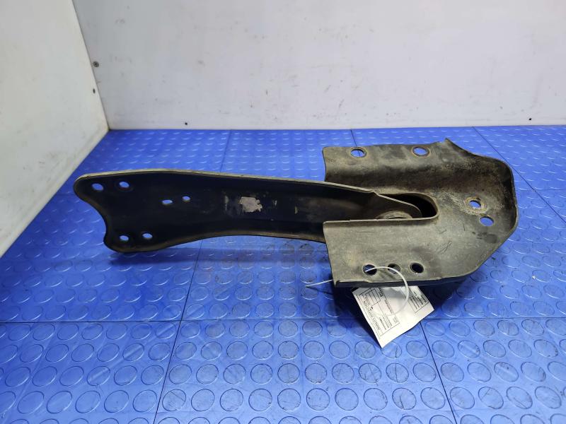 2011 Ford Edge Lower Control Arm Rr