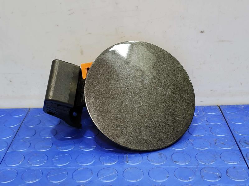 2016 Kia Sedona Fuel Tank Door