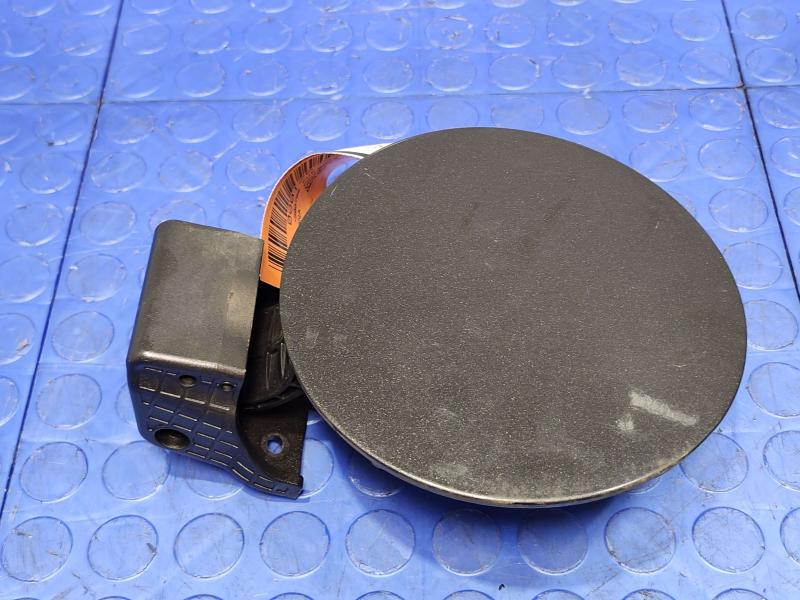 2016 Kia Sedona Fuel Tank Door