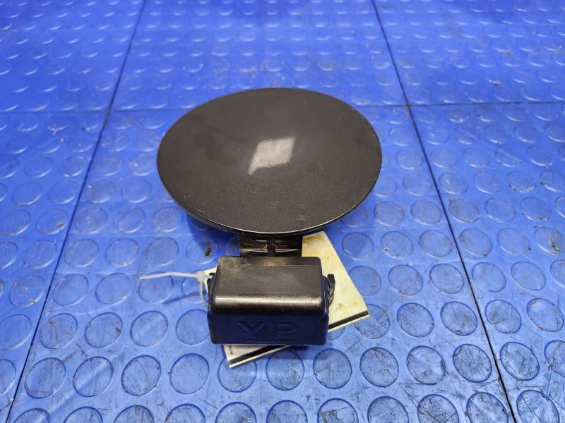 2016 Kia Sedona Fuel Tank Door