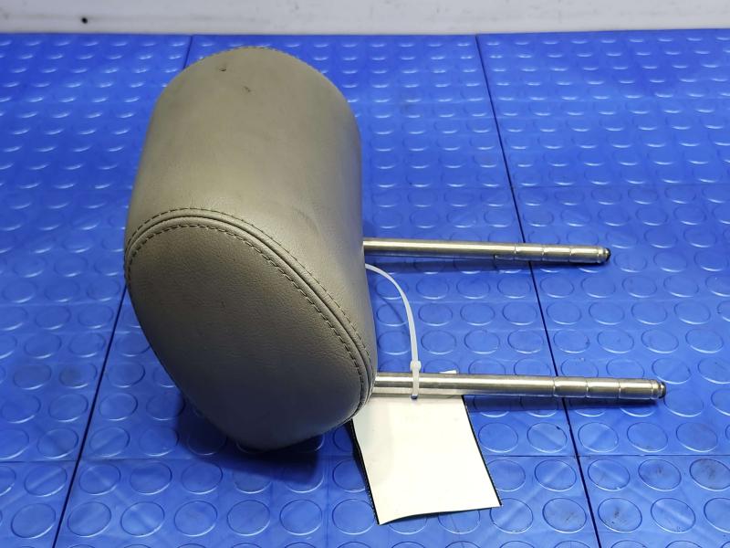 2005 Volkswagen Jetta Headrest