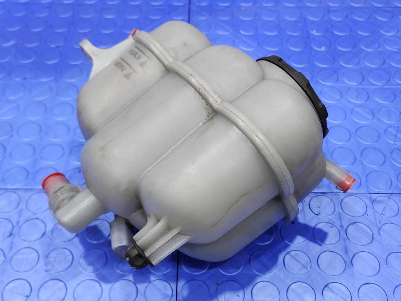 2017 Audi Q7 Coolant Recovery Bottle