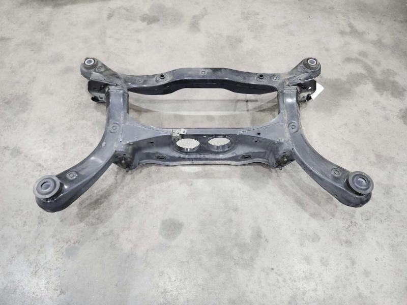 2018 Toyota Highlander Crossmember/Cradle/Undercarria
