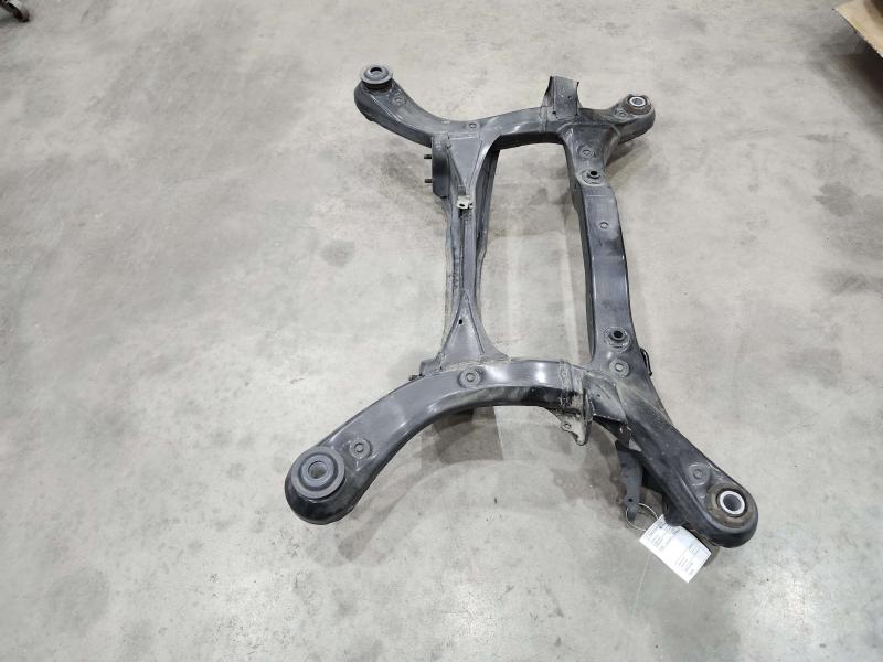 2018 Toyota Highlander Crossmember/Cradle/Undercarria